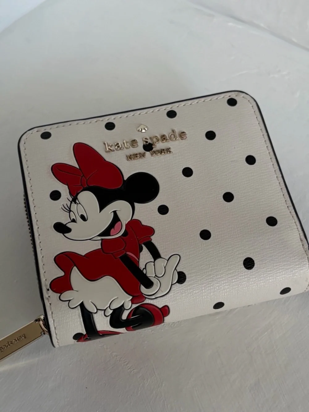 kate spade White & Red Minnie Mouse Polka Dot Zip Wallet - Picture 1 of 5